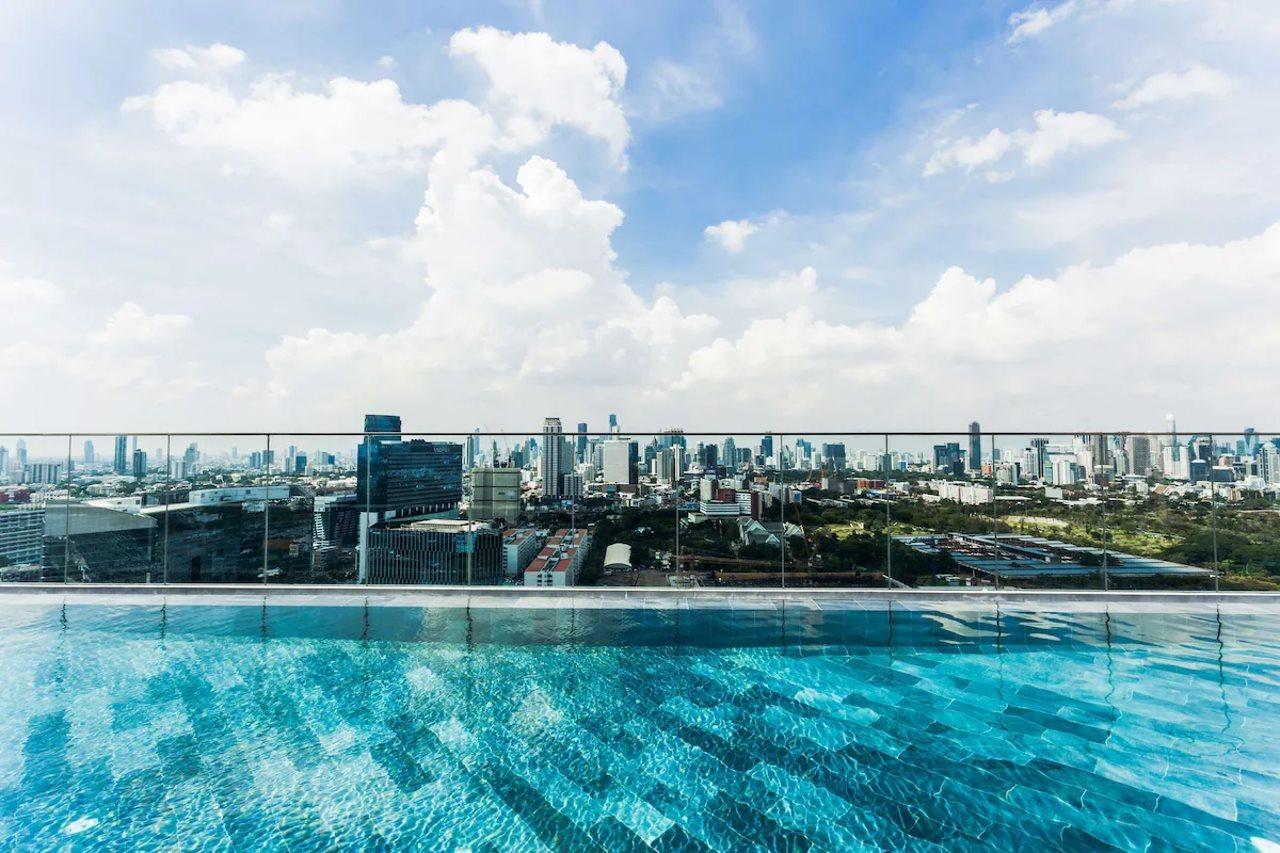 Wyndham Bangkok Queen Convention Centre Extérieur photo